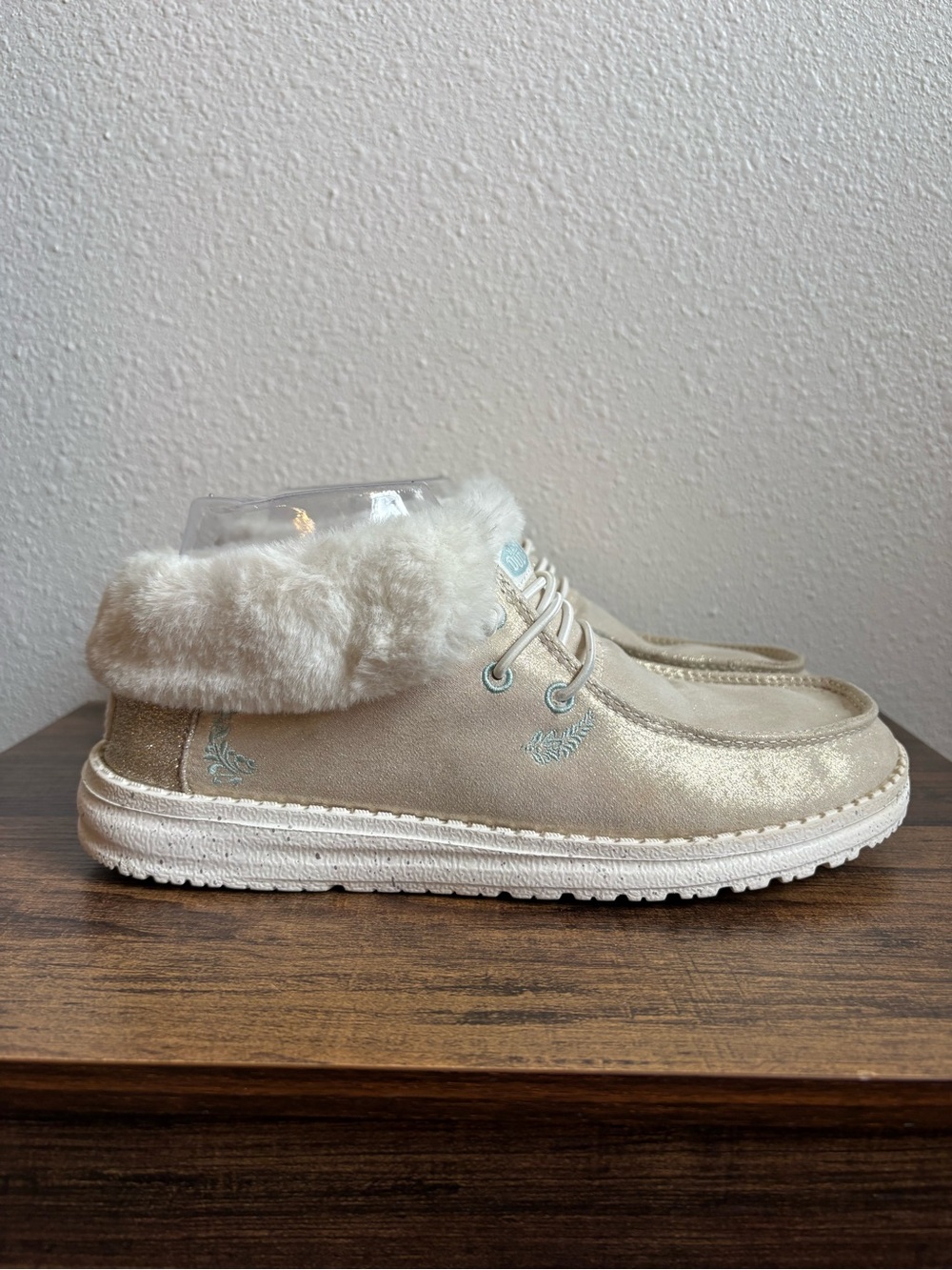 Hey Dude Women’s Wendy Fold Metallic Shine Shoes - Picture 3 of 7